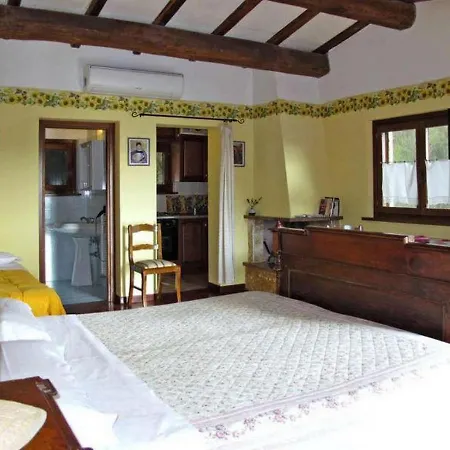 Podere Caldaruccio La Pineta - Bungalow בית נופש Ramazzano - Le Pulci
