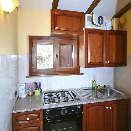 Podere Caldaruccio La Pineta - Bungalow Hébergement de vacances