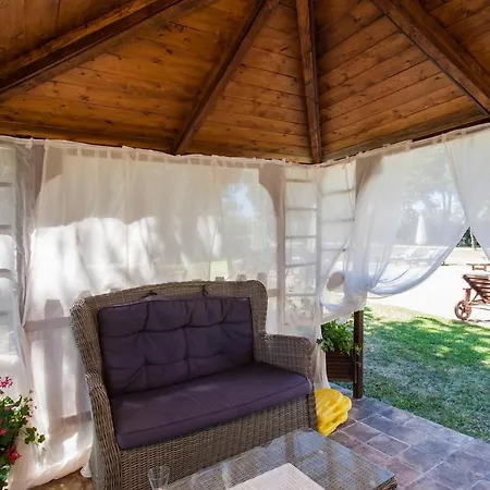 Podere Caldaruccio La Pineta - Bungalow בית נופש *